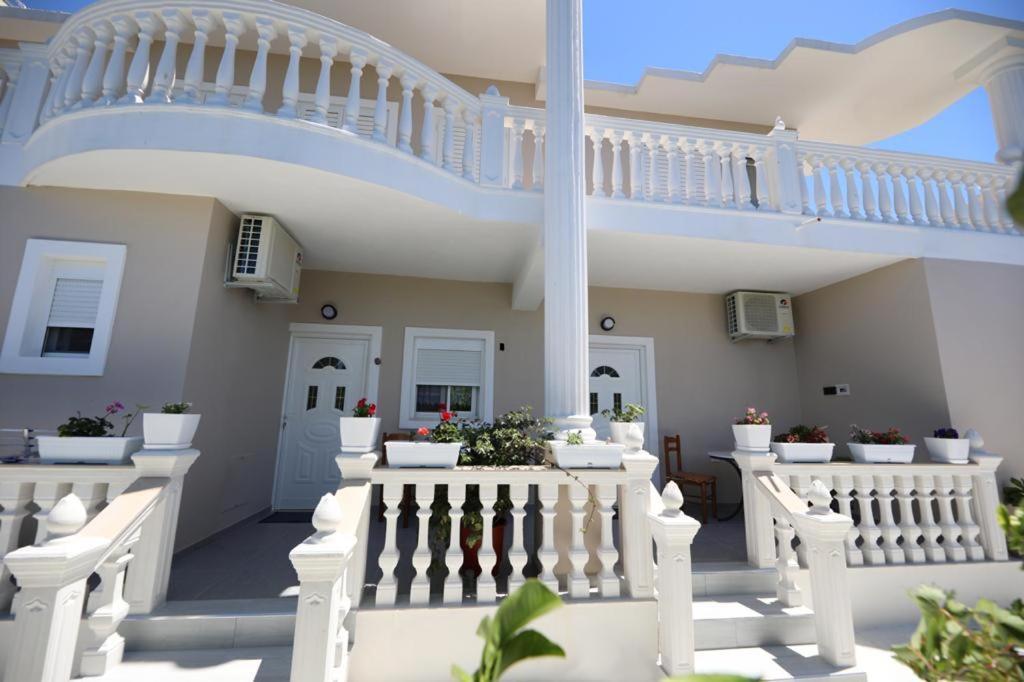Guest House Narta Vlore Exterior photo